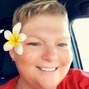 Meet your Posher, Cheri